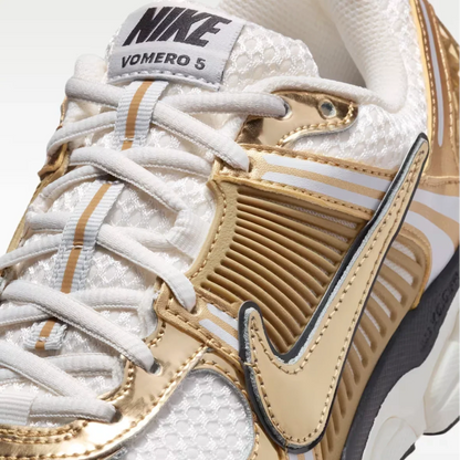 Zoom Vomero 5 Metallic Gold